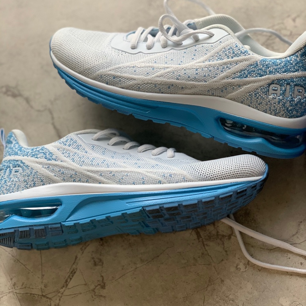 Running shoes